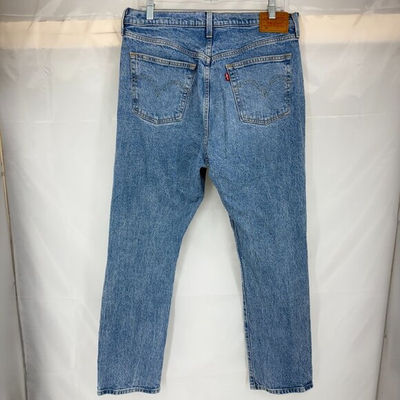 Levis Men 33x30 501 Button Fly Jeans Light Wash Whiskering Casual Everyday STAIN - Picture 4 of 10